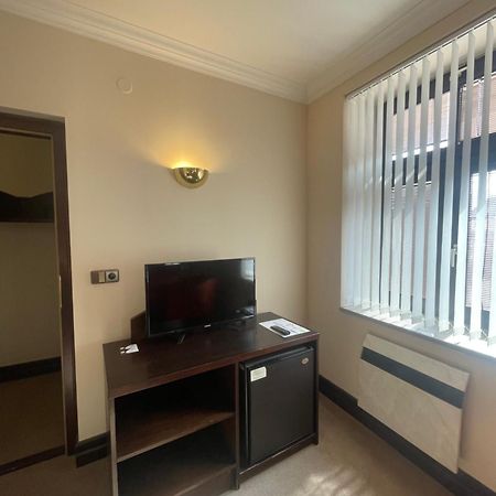 Hotel Bravo Ceska Trebova Bagian luar foto