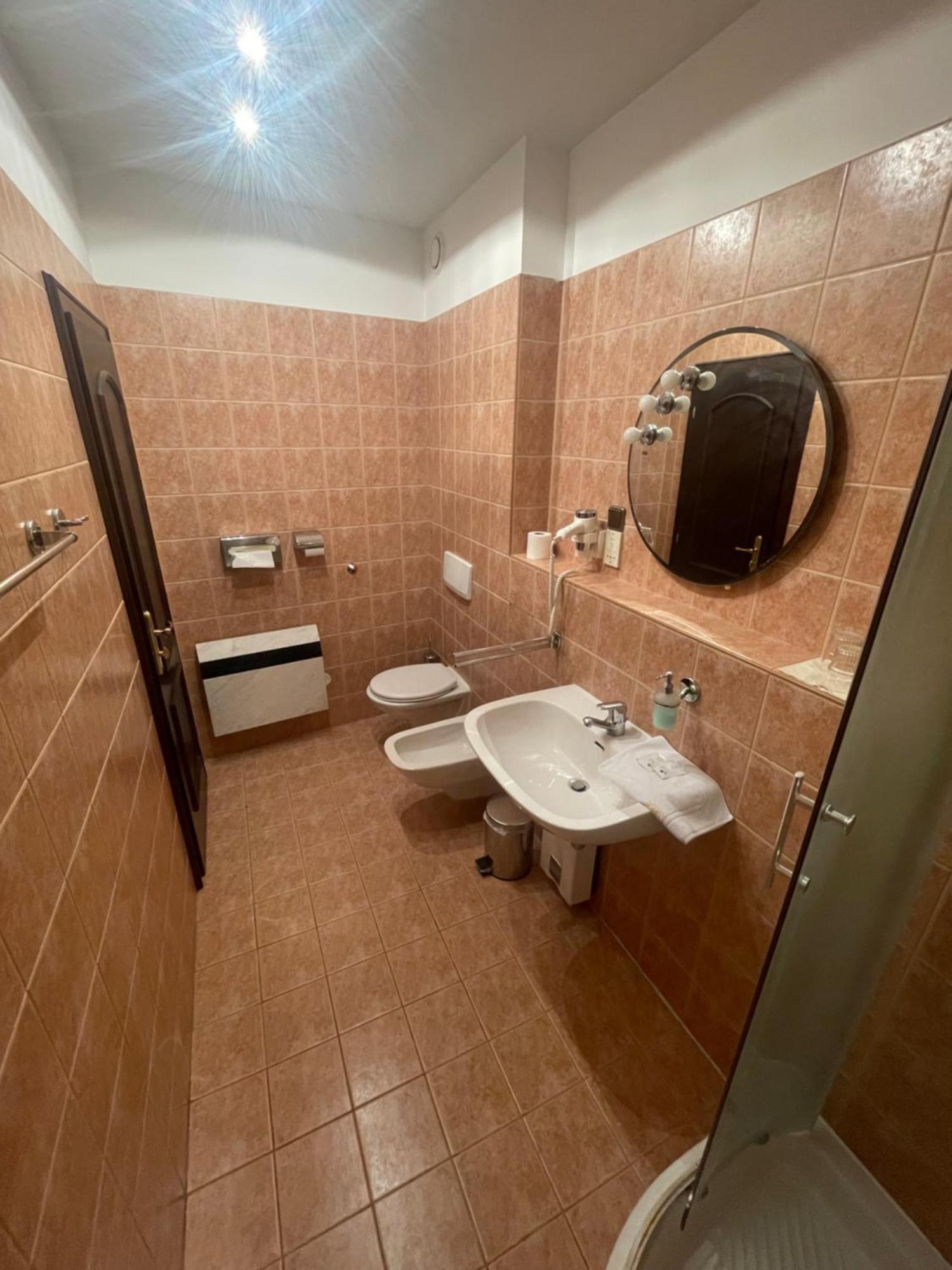 Hotel Bravo Ceska Trebova Bagian luar foto
